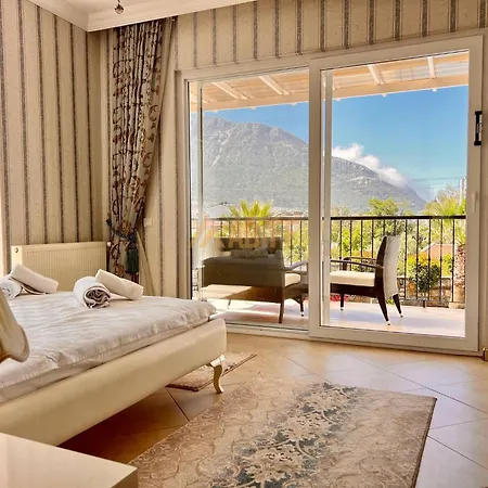 4 Bedroom Premium N Oludeniz וילה *