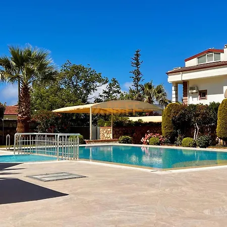 וילה 4 Bedroom Premium N Oludeniz פאטהיה