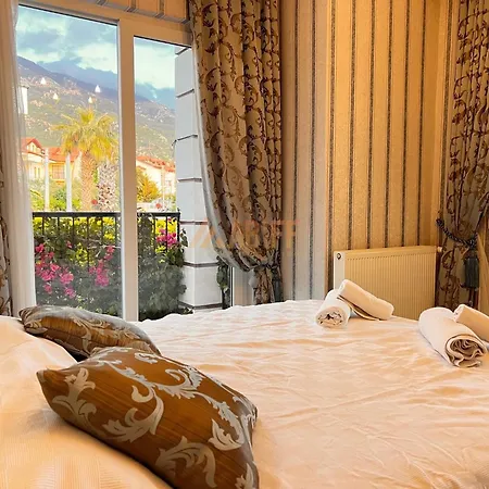 4 Bedroom Premium N Oludeniz * פאטהיה