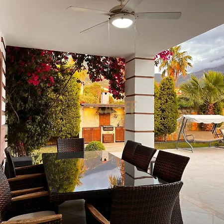 4 Bedroom Premium N Oludeniz וילה *